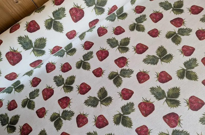 Tischdeckenstoff - Erdbeeren *Ab 50cm